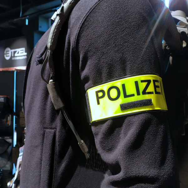 etzel-polizei-armbinde-highviz-gelb-zivilpolizei-abzeichen-polizeibedarf-kripo-erkennungszeichen-ammodepot-polizeishop-EB6302002_3